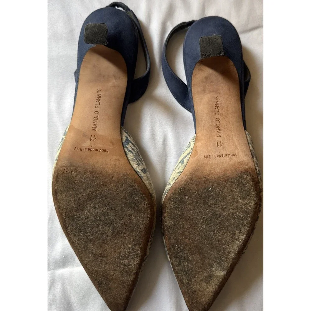 Manolo Blahnik Woven Canvas/ Suede Pointed Toe Slingback Pumps Kitten Heels Flaw